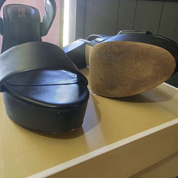 Michael Kors Black Platform Shoes Sleek Design - Picture 4 of 5